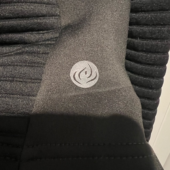 Men’s Apana “Black Knight” Chevron Hoodie Size XL - Picture 3 of 5